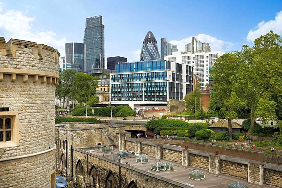 citizenM Tower of London