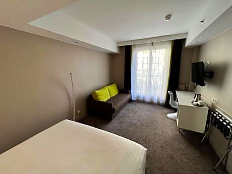 Standard Double Room with Single Sofa Bed