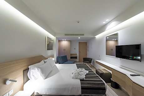 Superior Room with Sea View