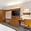 Holiday Inn Express and Suites - Petersburg - Fort Lee by IHG