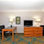 La Quinta Inn & Suites by Wyndham Denver Southwest Lakewood