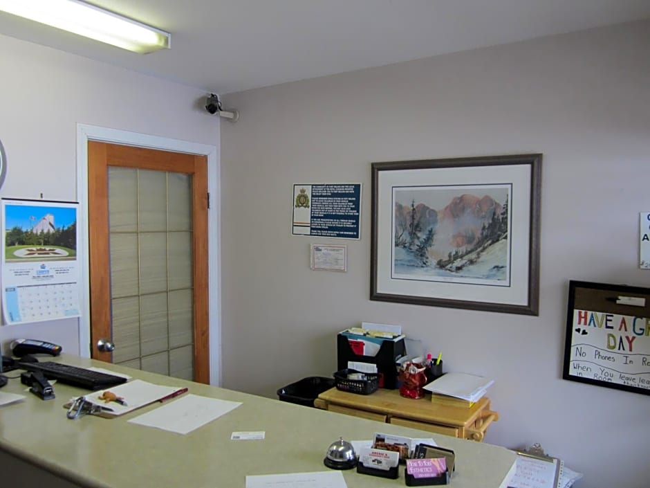 Kacee's Northern Suites