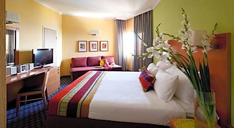 Double or Twin Room with Sea View