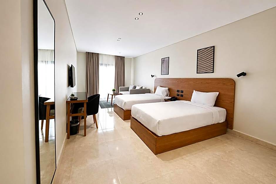 NewCity Hotel & Suites