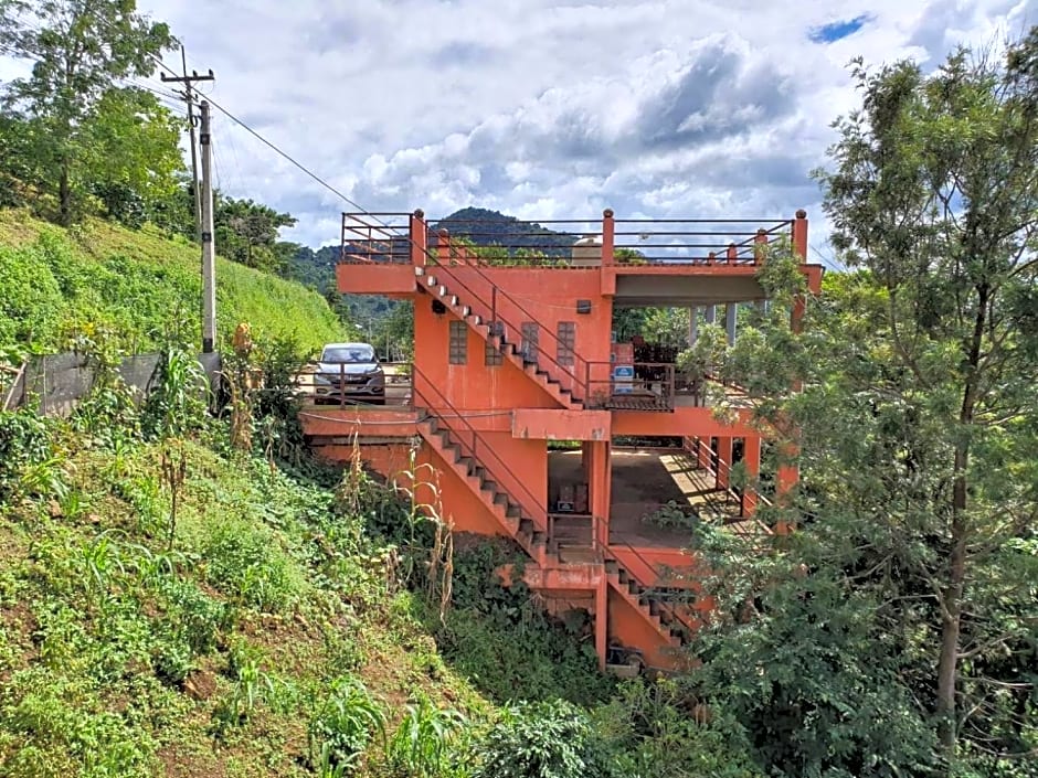 Terre Terrace Glamping - Doichang