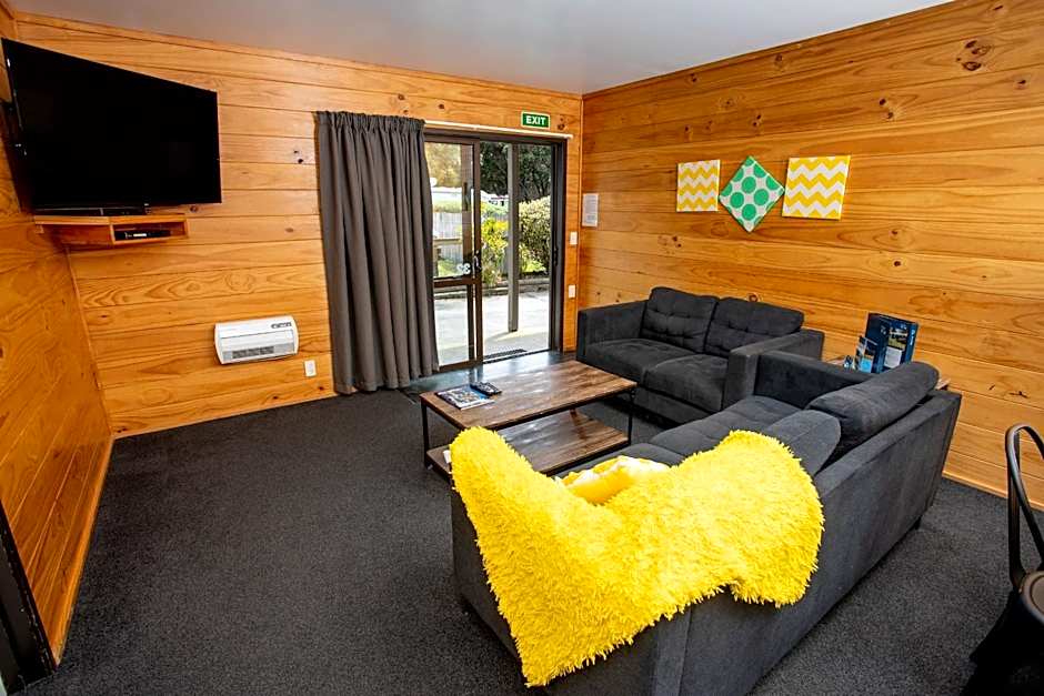 Wellington TOP 10 Holiday Park