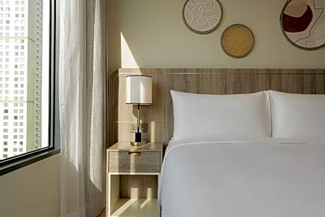 King Studio Suite