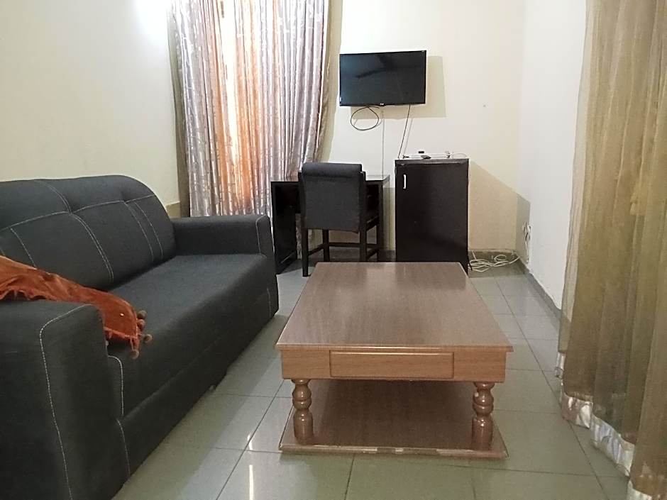 Dreamland Suites