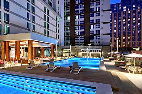 Residence Inn by Marriott Nashville Downtown/Convention Center