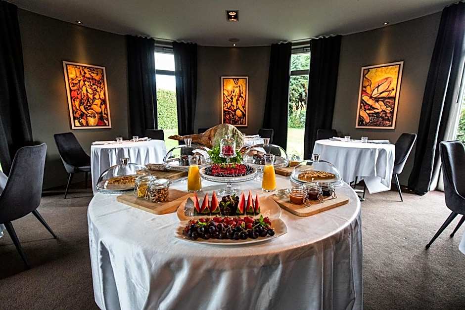 DAM boutique hotel & restaurant