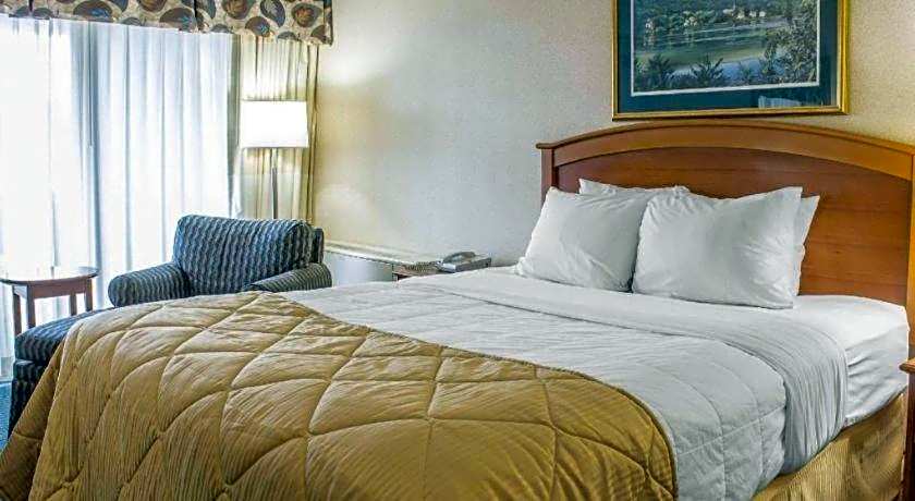 Lifestyle Inn Cedar Falls