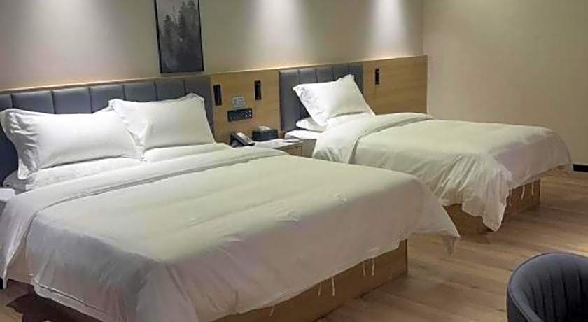 GreenTree Inn Liaocheng Chiping East Huixin Road Business Hotel