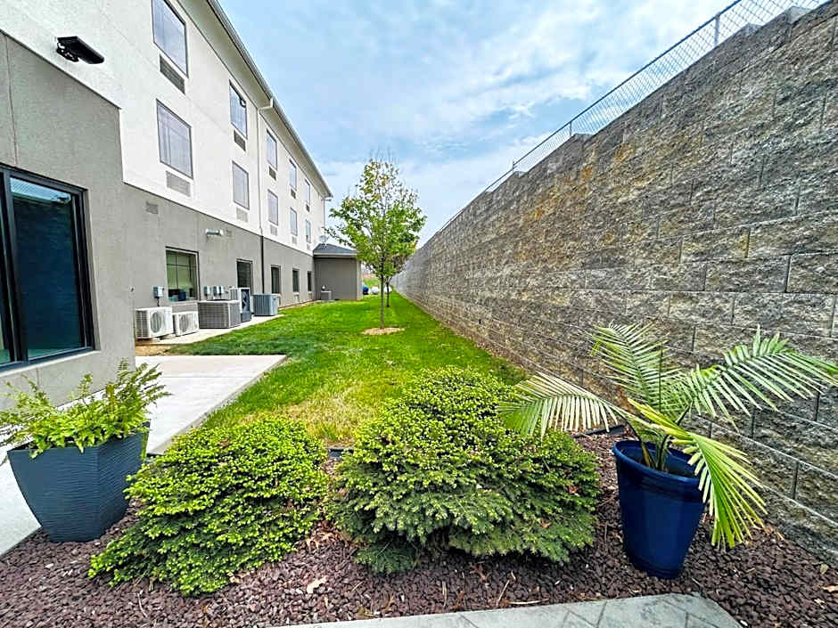 Holiday Inn Express & Suites Shippensburg