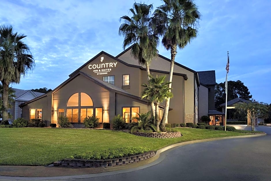 Country Inn & Suites by Radisson, Kingsland, GA