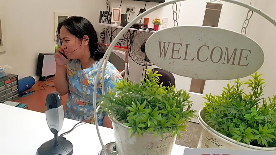 CROSSROADS HOSTEL MANILA