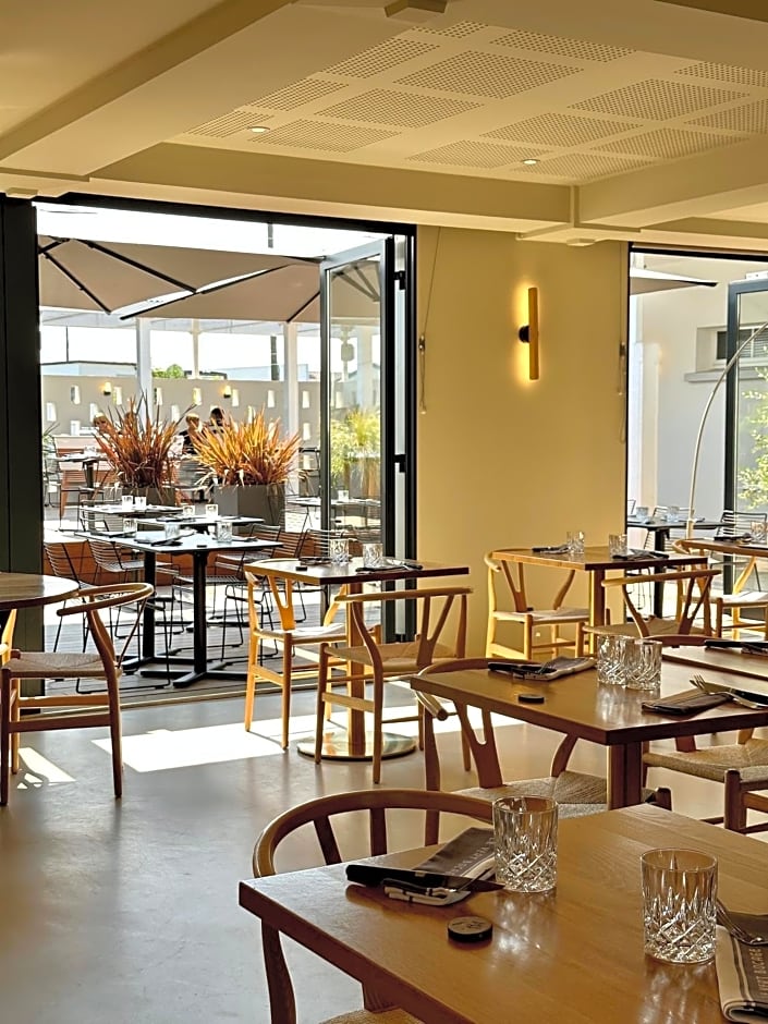 Logis Hôtel & Restaurant Le Vert Bocage