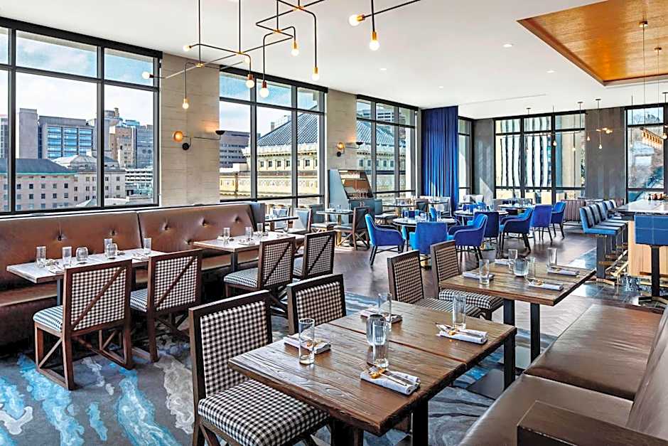 The Oaklander Hotel, Autograph Collection by Marriott