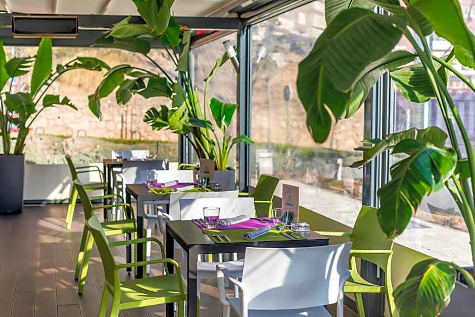 Hotel Zentral Castellana Norte