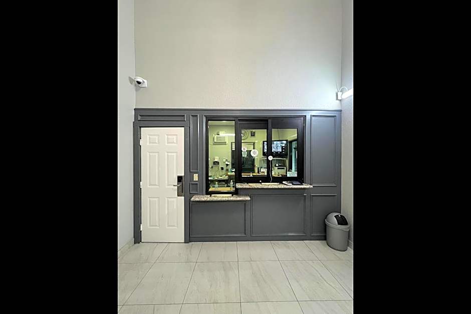 Kiwi Inn Capital O Houston - Hwy 249