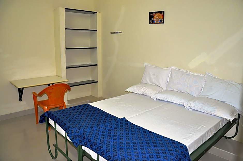 Photo 1 of 4 of Double Room