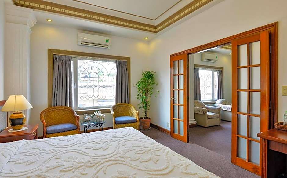 Photo 1 of 7 of 1 Double Bed or 2 Beds Suite