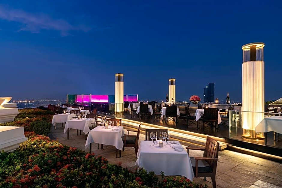 NEW 2Bedroom,2Bathroom, Fl46, Cityview 99qmNETFLIX