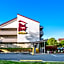 Red Roof PLUS+ Baltimore Washington DC-BWI Airport