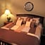 Eagle's Den Suites Cotulla a Travelodge by Wyndham