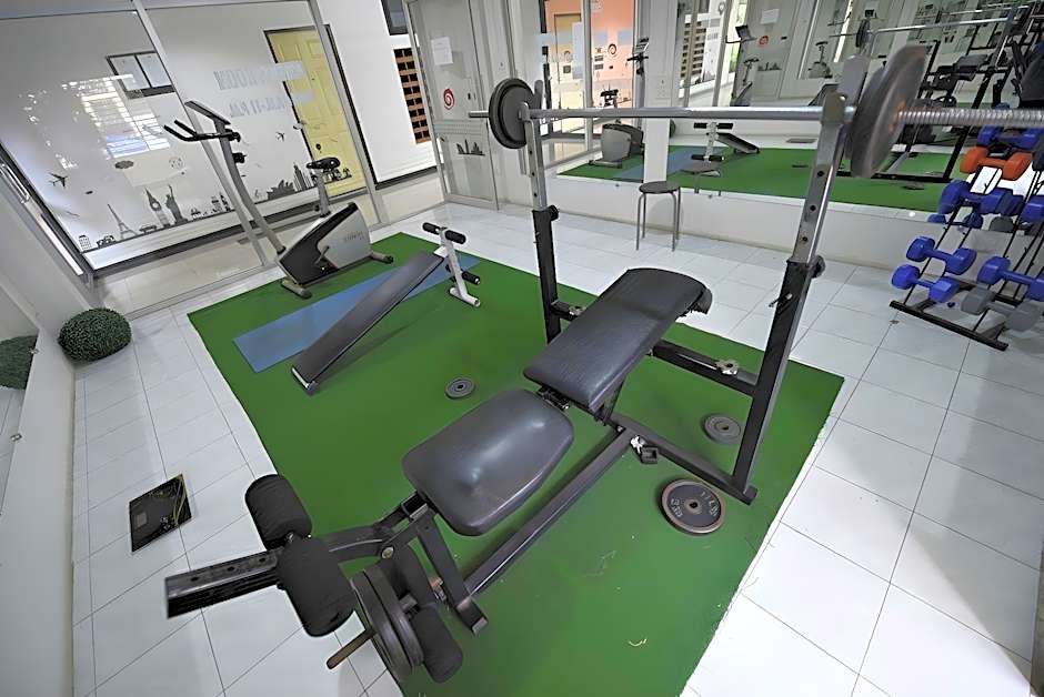 Grand Esie Service Apartment