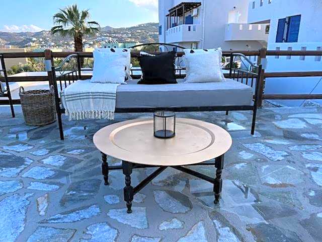 Thalia Bloom Villa Apartments