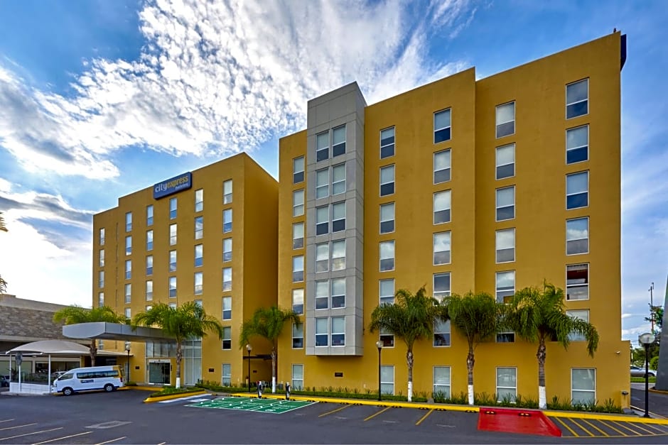 City Express by Marriott Querétaro Juríca