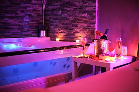 Double Room with Spa Bath