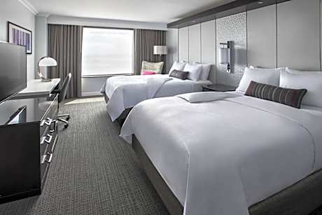 Double Room with Two Double Beds - Hearing Accessible