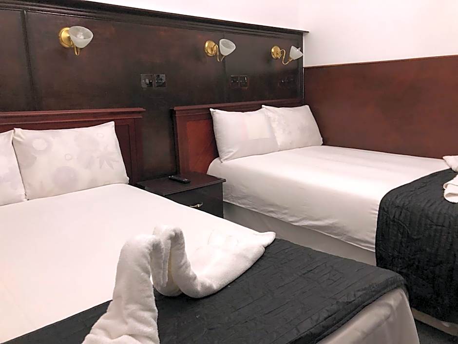 Plaza London Hotel