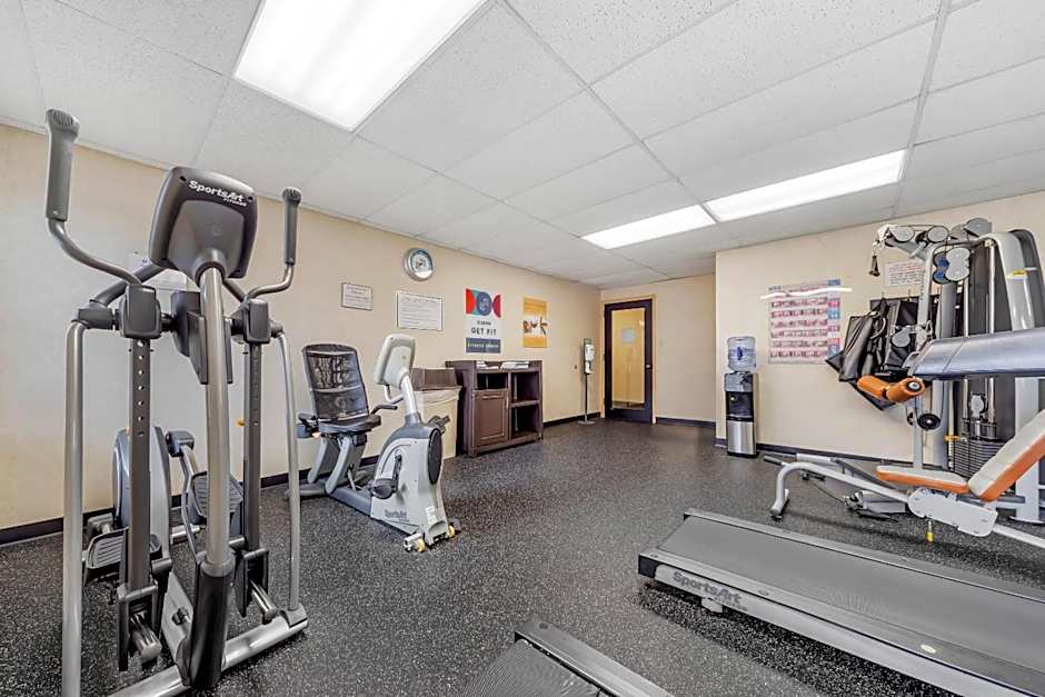 Clarion Hotel & Conference Center