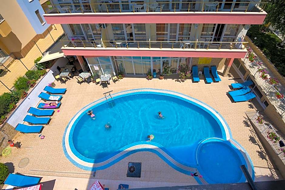 Iris Beach Hotel