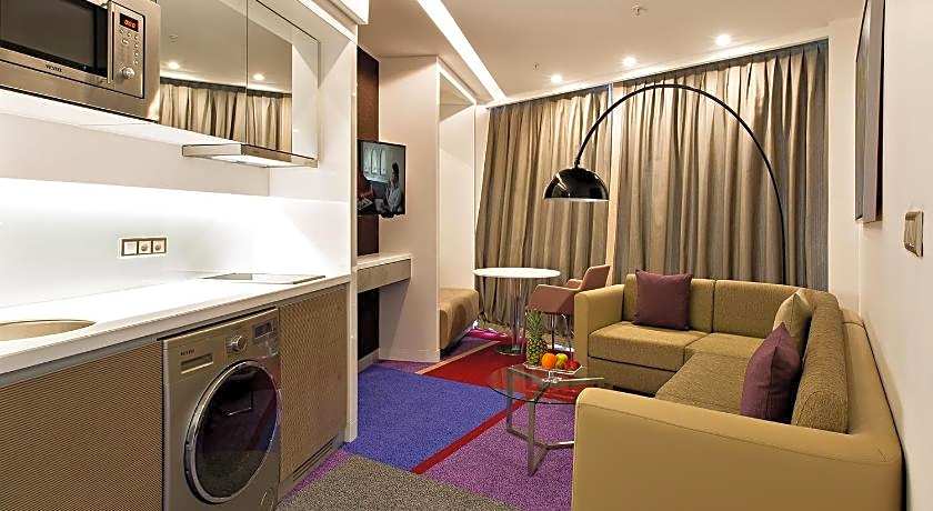 Burgu Arjaan by Rotana