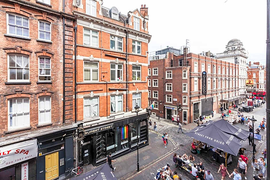 Private Room in Quirky Soho