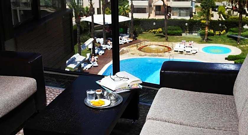 PIRIL HOTEL THERMAL BEAUTY SPA