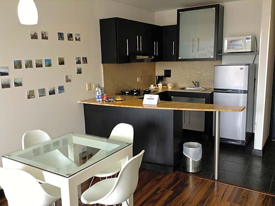 Hotel 104 Art Suites