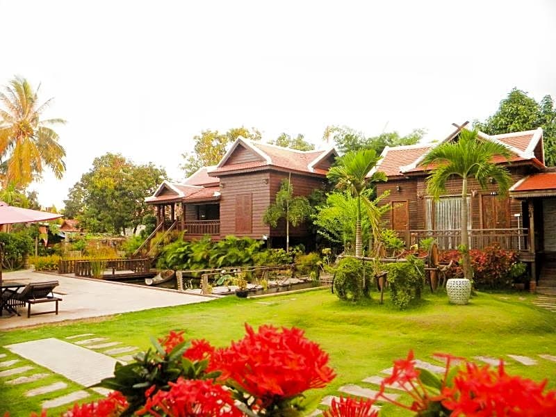 Vimean Sovannaphoum Resort