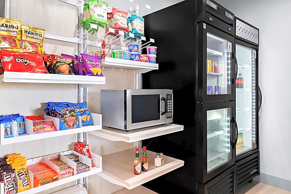 Spark by Hilton Springfield Southwest