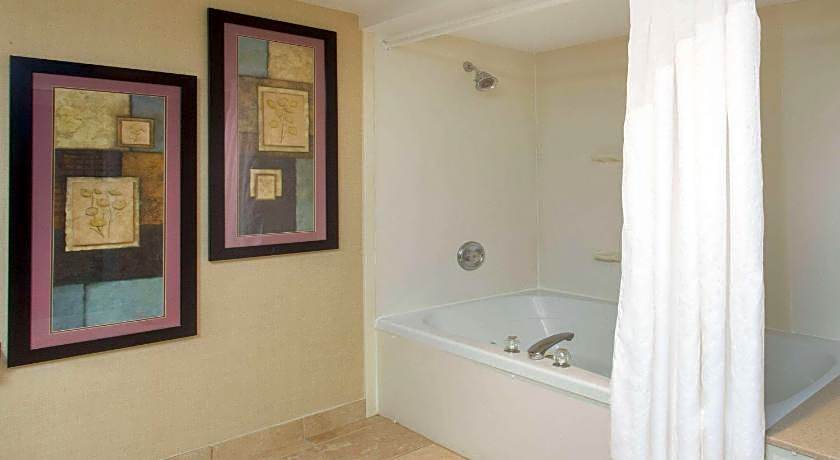 Wyndham Garden Conference Center Champaign - Urbana