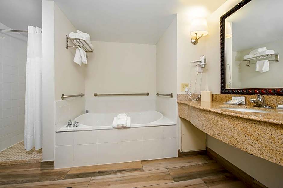 Hilton Garden Inn Charlottesville