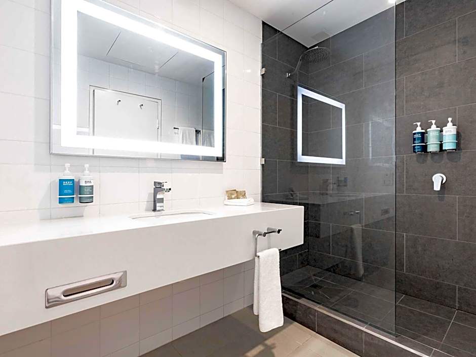 Novotel Melbourne Glen Waverley Hotel