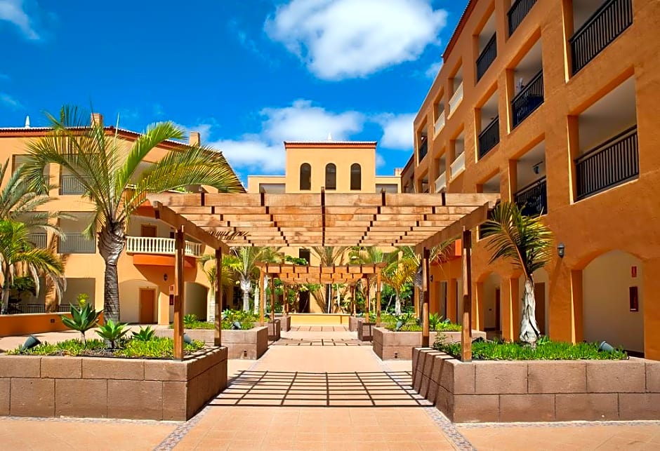 Grand Muthu Golf Plaza Hotel & Spa