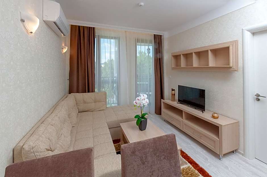 Harmony Suites Saint Vlas