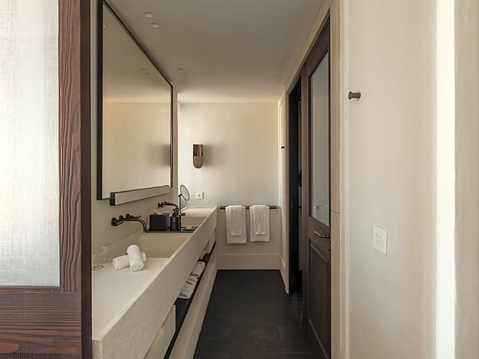 Anandes Hotel-Adults Only