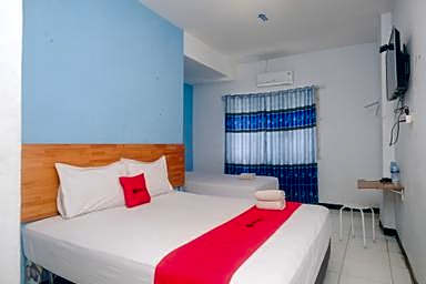 RedDoorz @ Jalan Brigjend Katamso Medan 2