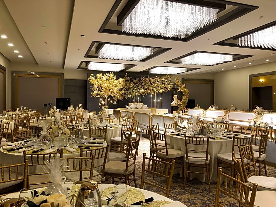 Golden Tulip Bahrain